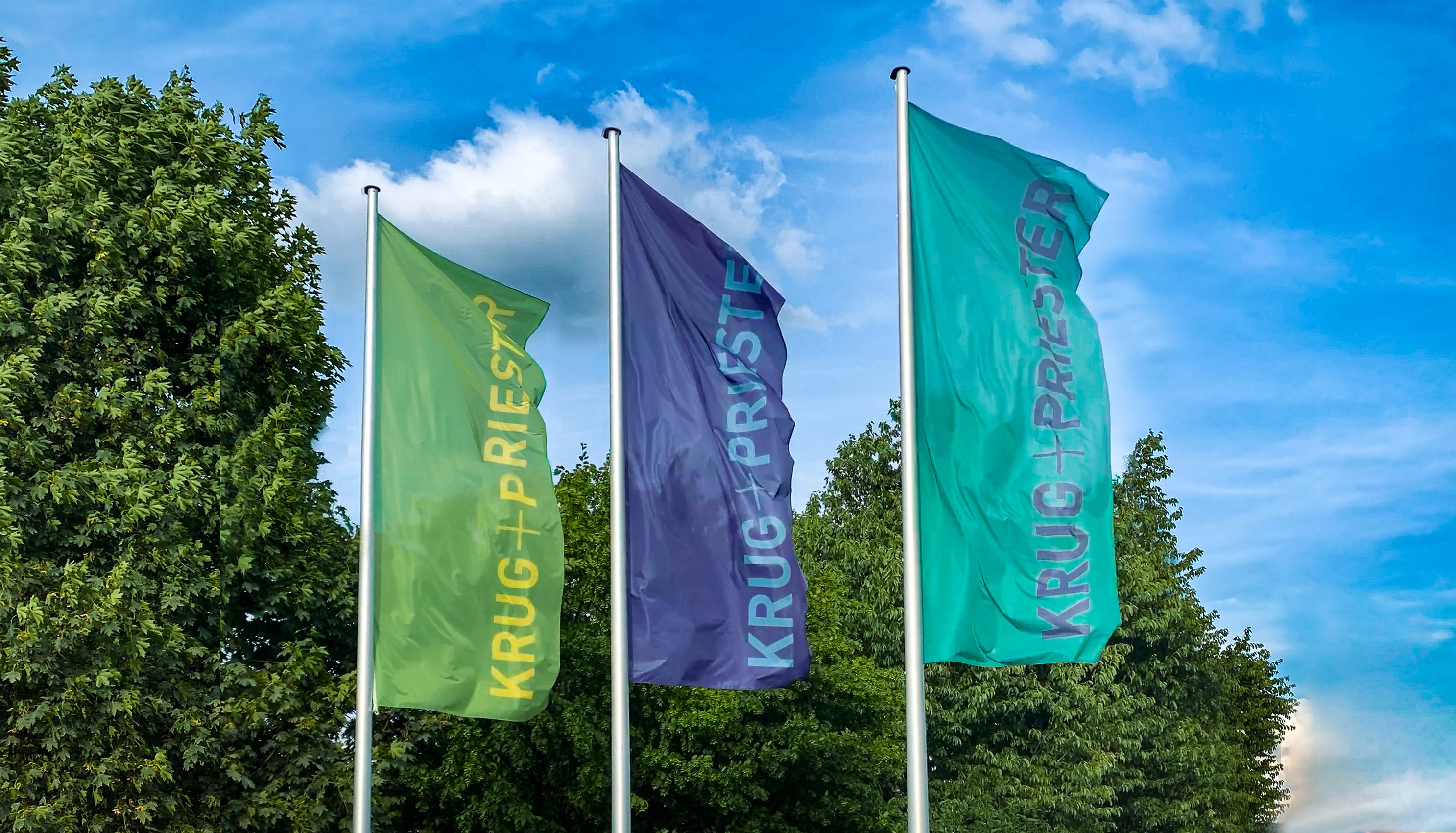 K+P Fahnen bunt-2
