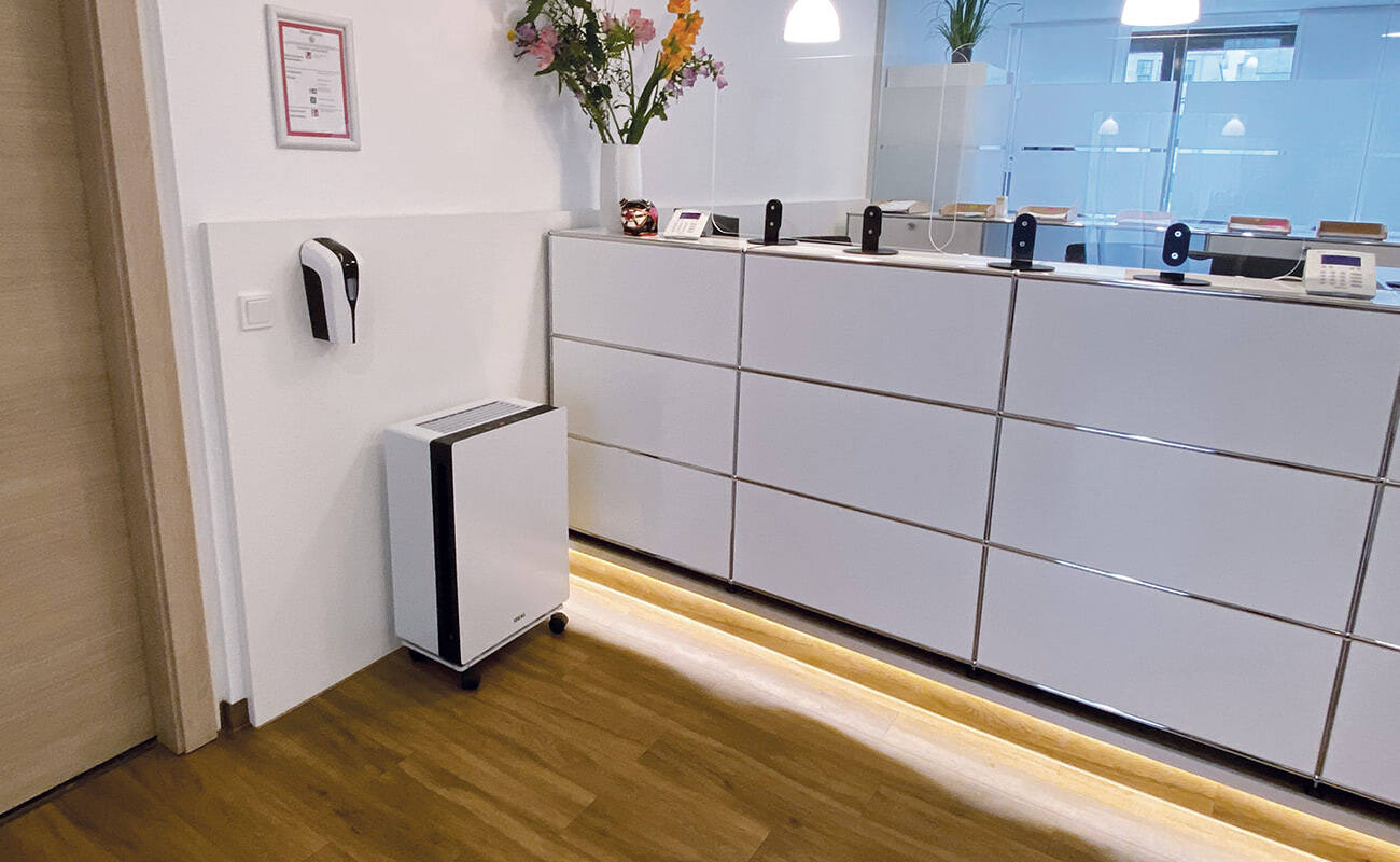 Gereinigte Luft in der Lungen-Facharztpraxis dank elf IDEAL-Luftreinigern