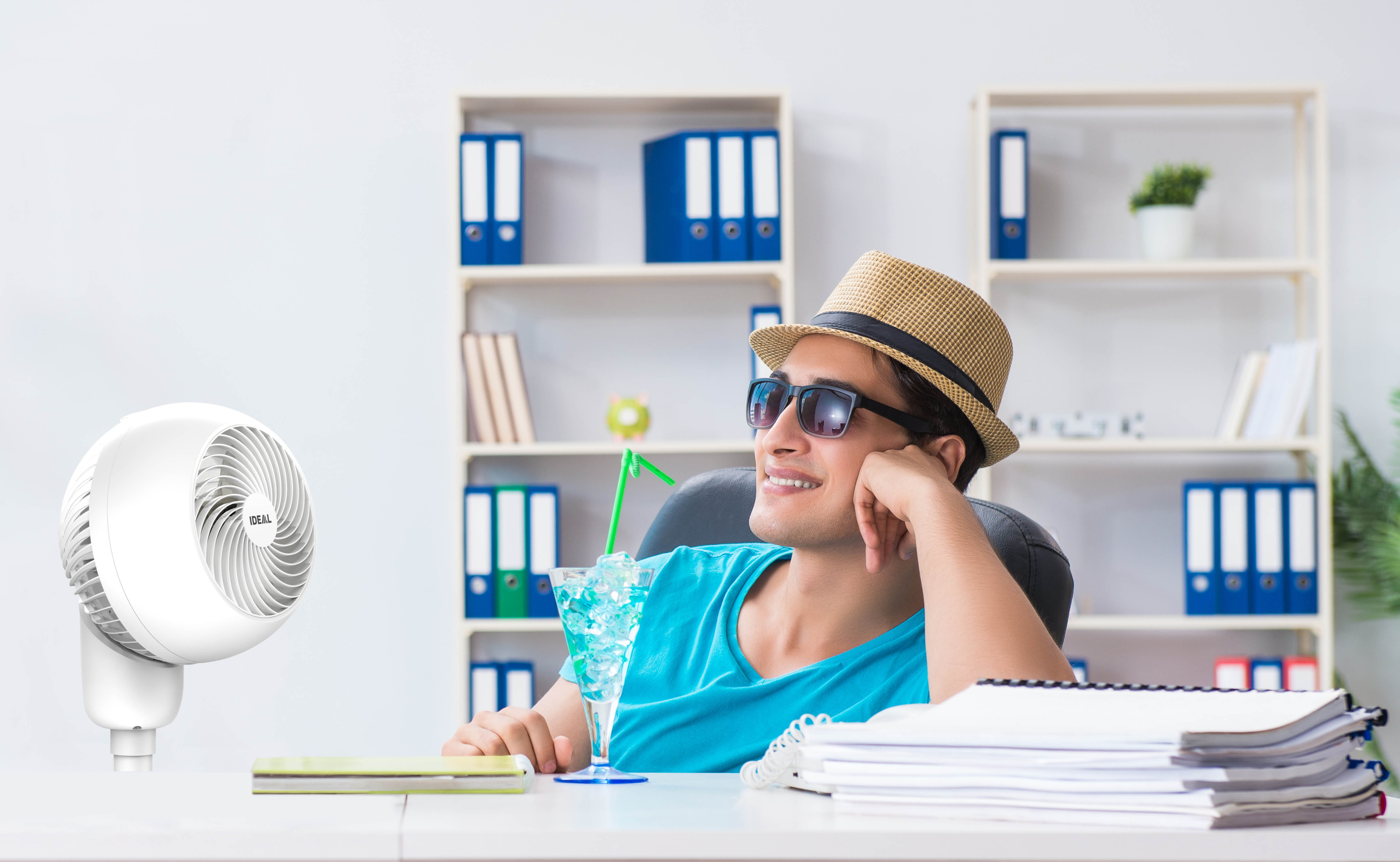 Mit dem Ventilator IDEAL FAN 1 kommen Sie ganz relaxt auch durch heiße Sommertage